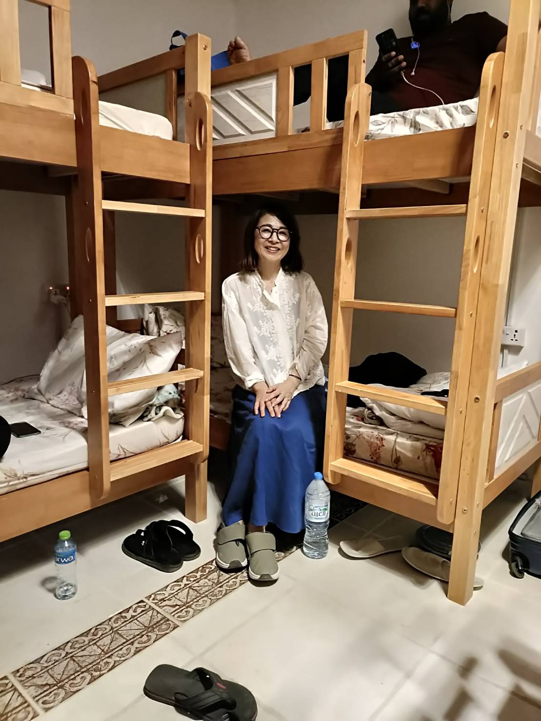 中東のドミトリーにて