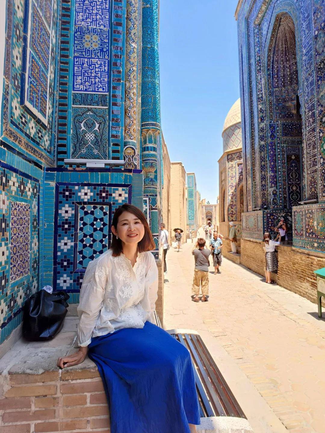 本田陽子 ウズベキスタン・サマルカンドにて